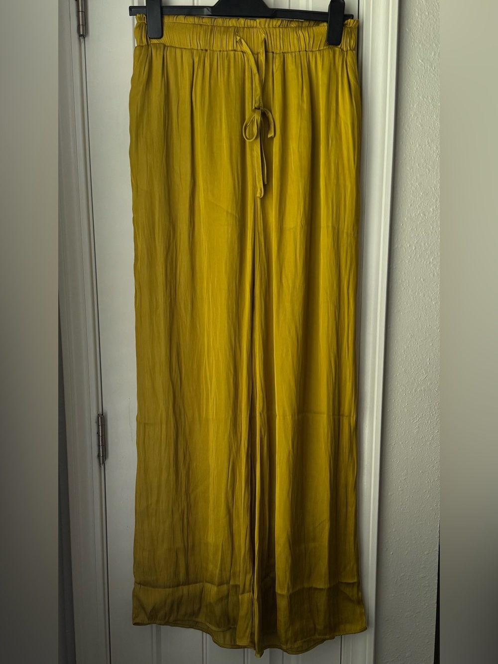 🛑SOLD🛑 Lightweight Mustard Wide-Leg Drawstring Pants with pockets